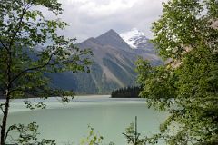 23 Kinney Lake and Whitehorn Mountain From Berg Lake Trail.jpg